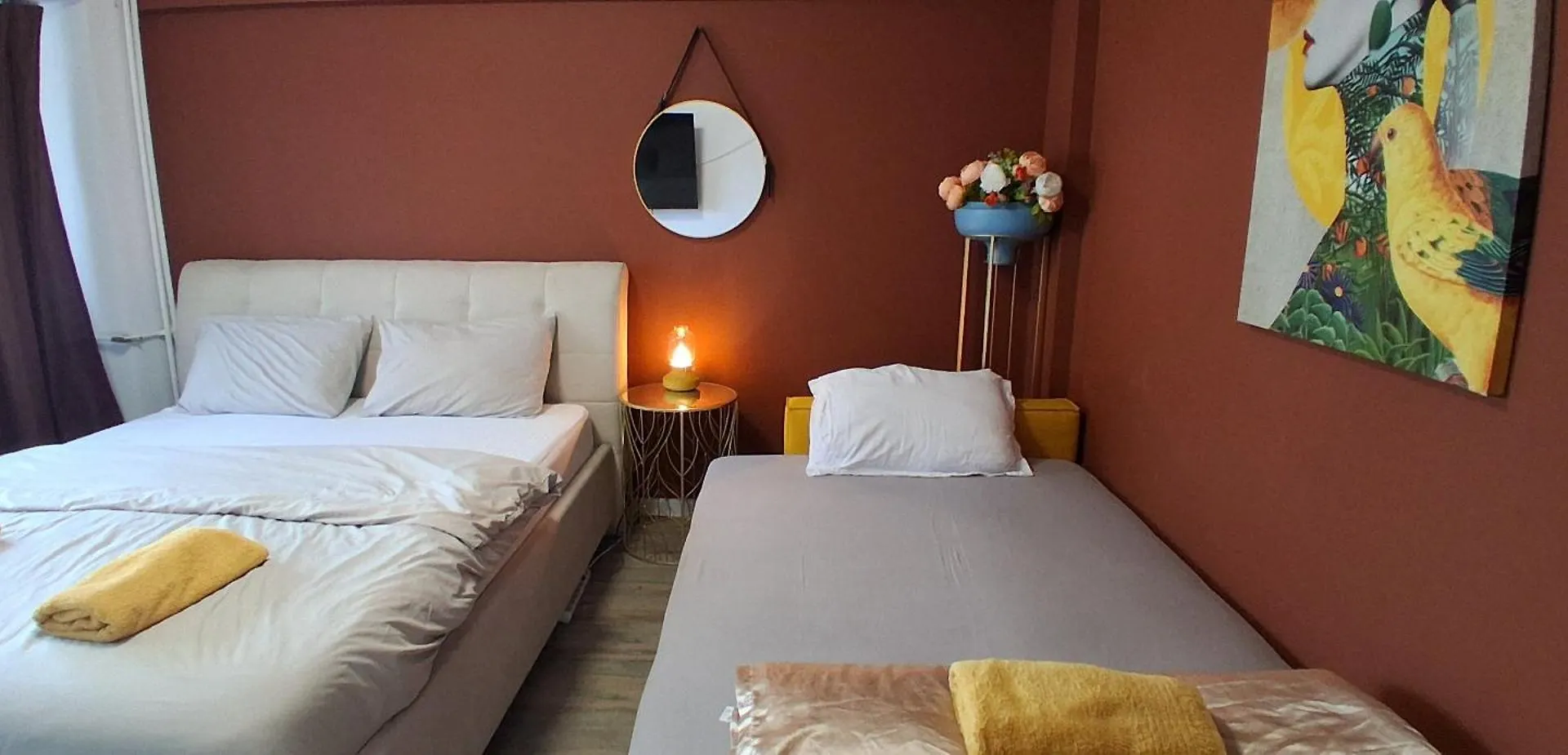 Old Town Central Apartment With 4 Private Bedrooms For Up To 14 People Bukareszt Rumunia